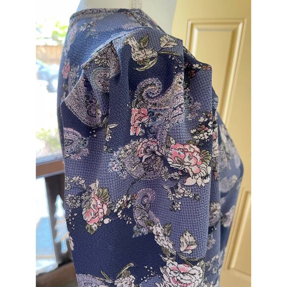 Studio B by Babeau Short Flutter Sleeve Womens Gray Dress with Pink Flowers - Picture 1 of 4